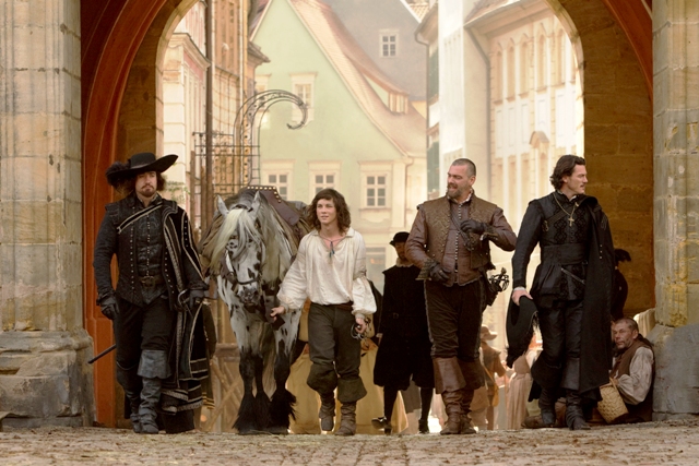 the_three_musketeers_movie_image_01.jpg